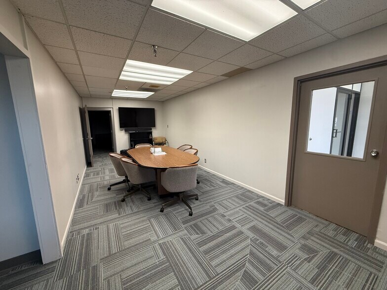 More Photos Of 1979 Holland Ave, Port Huron Medical For Lease