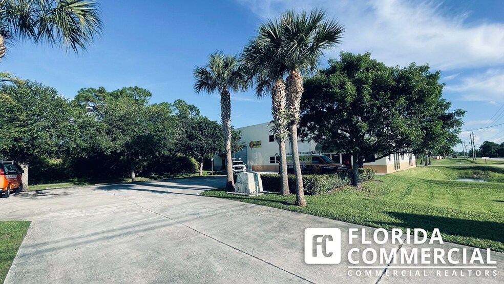 More Photos Of 2340 SW Poma Dr, Palm City Light Manufacturing For Lease