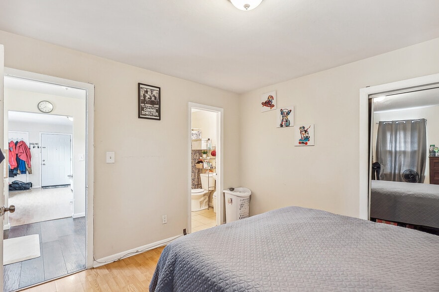 More Photos Of 147 Chestnut St, Roselle Park Storefront Retail Residential For Sale