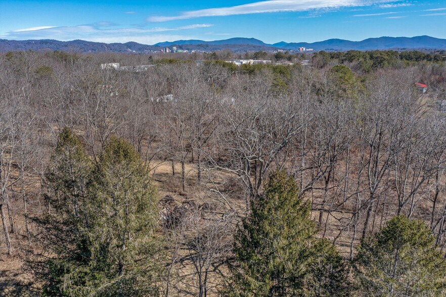 More Photos Of 815 Emma Rd, Asheville Land For Sale