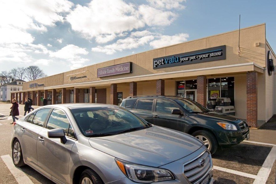 More Photos Of 727 East Ave, Pawtucket Unknown For Lease