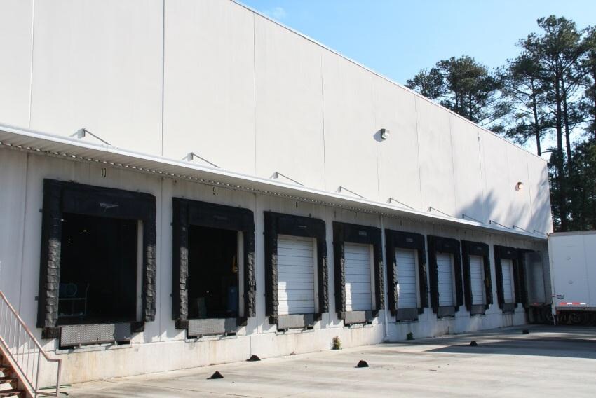 More Photos Of 590 Assembly Ct, Fayetteville Distribution For Lease