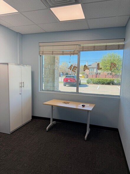 More Photos Of 4040 McDermott Rd, Plano Medical For Lease