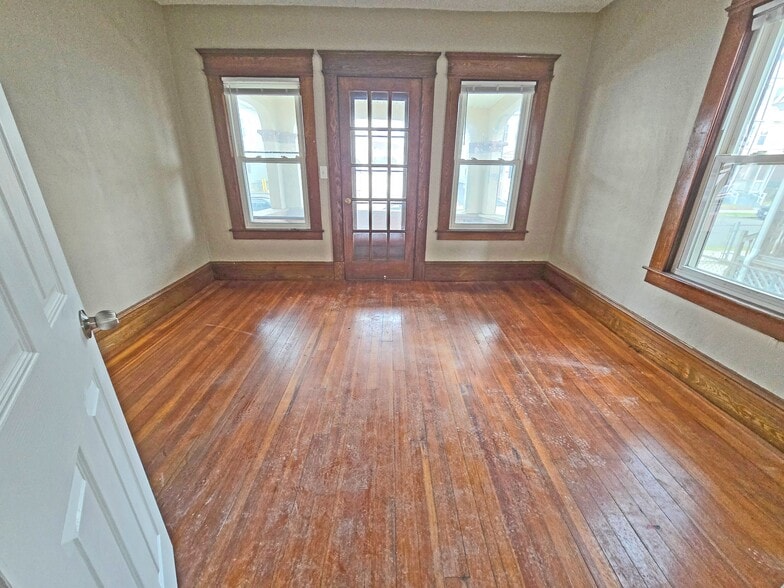 More Photos Of , Springfield Multifamily For Sale