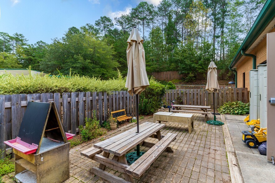More Photos Of 2145 Collins Hill Rd, Lawrenceville Schools For Sale