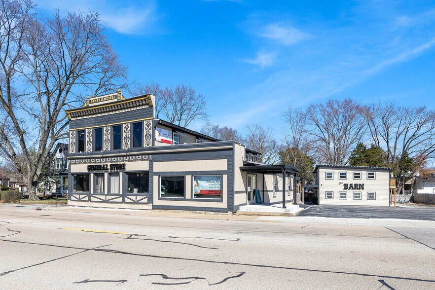 More Photos Of 316 N Main St, Columbia Storefront Retail Office For Sale