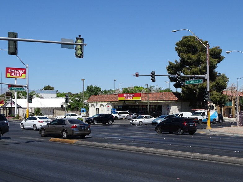 More Photos Of 2980 E Tropicana Ave, Las Vegas Convenience Store For Sale
