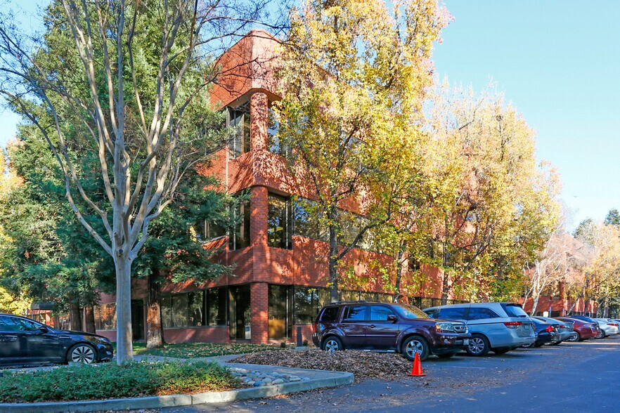 More Photos Of 3480 Buskirk Ave, Pleasant Hill Office For Lease