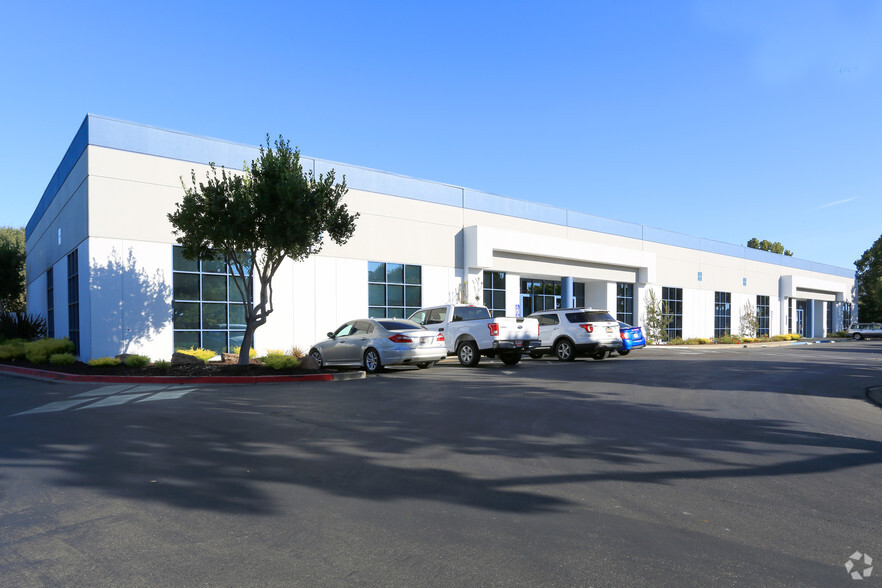 Primary Photo Of 1600-1622 Corporate Cir, Petaluma Warehouse For Lease