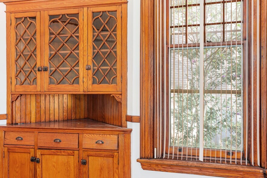 More Photos Of 313 E Broad St, Bethlehem Apartments For Sale