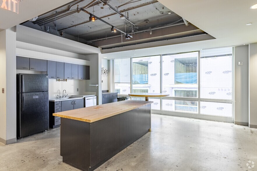 Photo of 9th Floor Ste 900