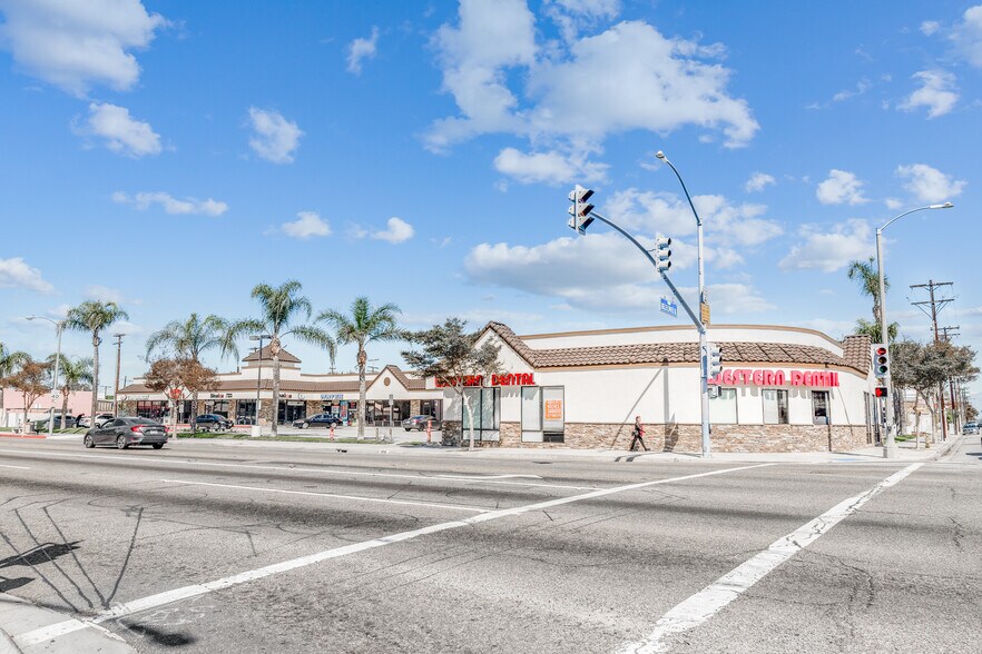 More Photos Of 15737-15751 Bellflower Blvd, Bellflower Unknown For Lease