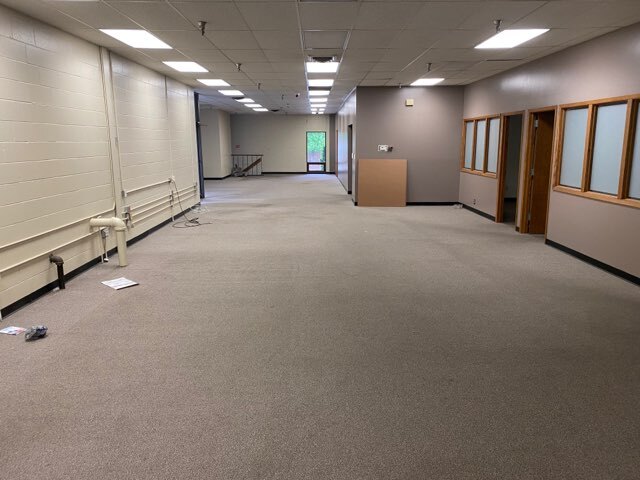 More Photos Of 3127 SW 61st St, Des Moines Warehouse For Lease