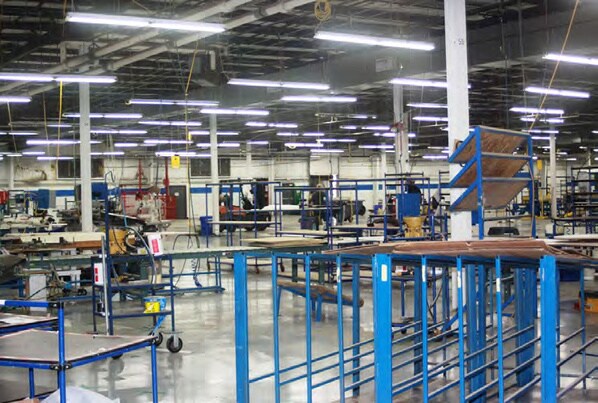 More Photos Of 133 Scanlan St, Newton Distribution For Lease