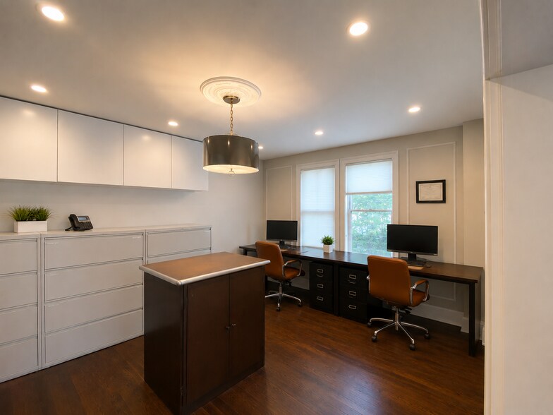 More Photos Of 3628 12th St NE, Washington Storefront Retail Office For Lease