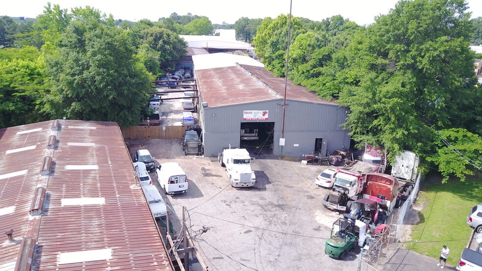 More Photos Of 2514 W Point Ave, College Park Manufacturing For Lease