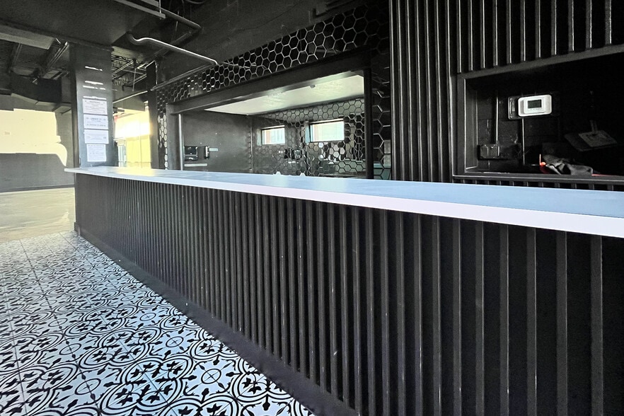More Photos Of 5023 Washington Ave, Houston Office For Lease