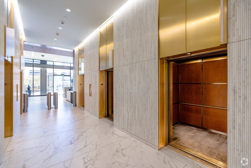 More Photos Of 445 S Figueroa St, Los Angeles Office For Lease