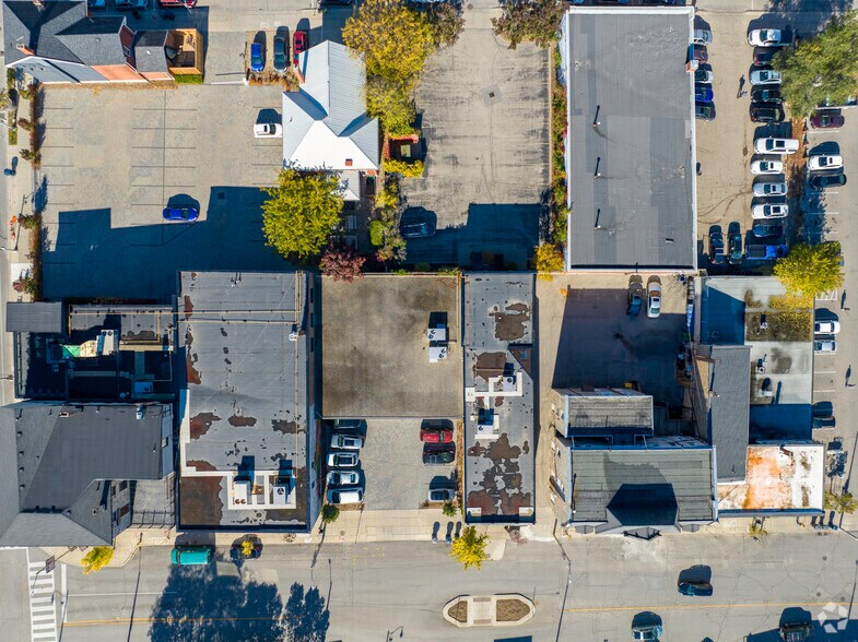 More Photos Of 8 Macdonell St, Guelph Office For Lease