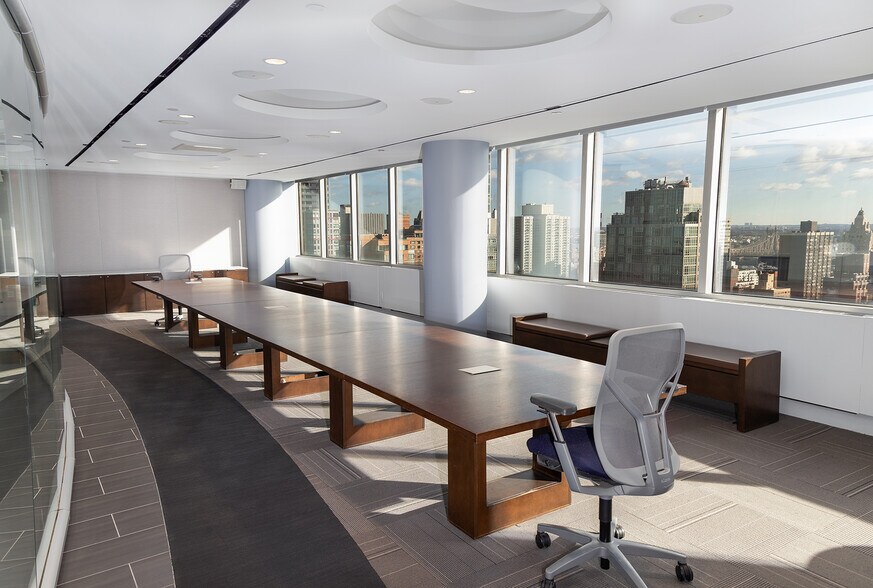 More Photos Of 805 Third Ave, New York Office For Lease