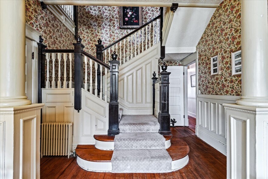 More Photos Of 115 E Broaddus Ave, Bowling Green Apartments For Sale