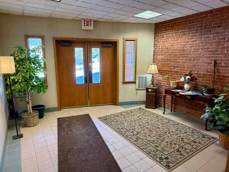 More Photos Of 115 Franklin St, Bangor Office For Sale