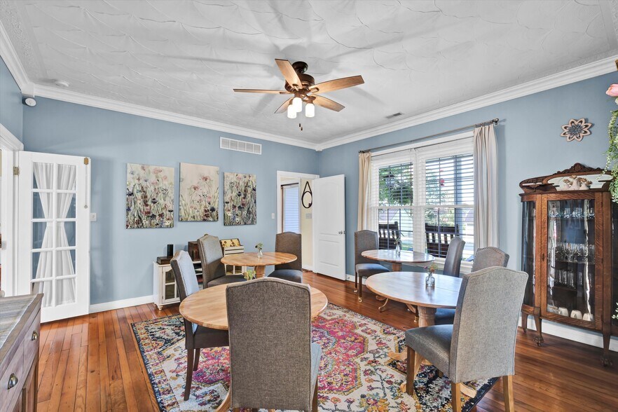 More Photos Of 110 Holy Cross Rd, Loretto Hospitality For Sale