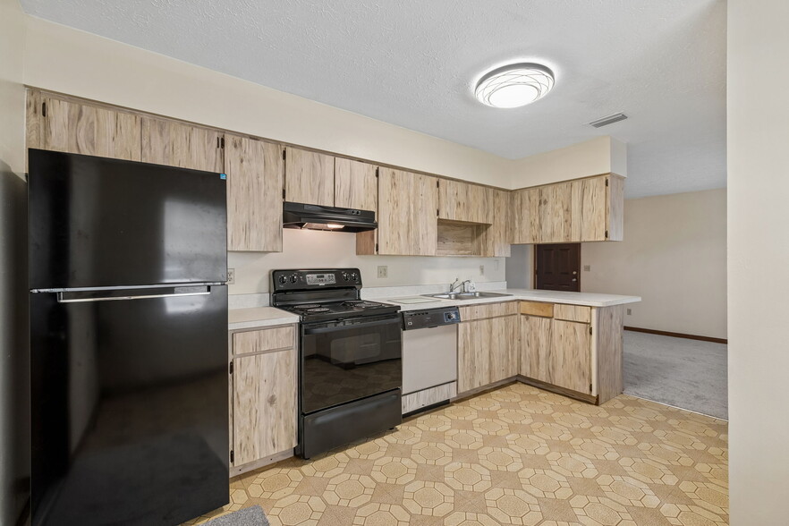 More Photos Of 6406 S Adelia Ave, Tampa Multifamily For Sale
