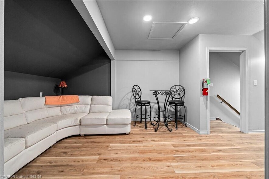 More Photos Of 6710 Dallas St, Fort Smith General Retail For Sale