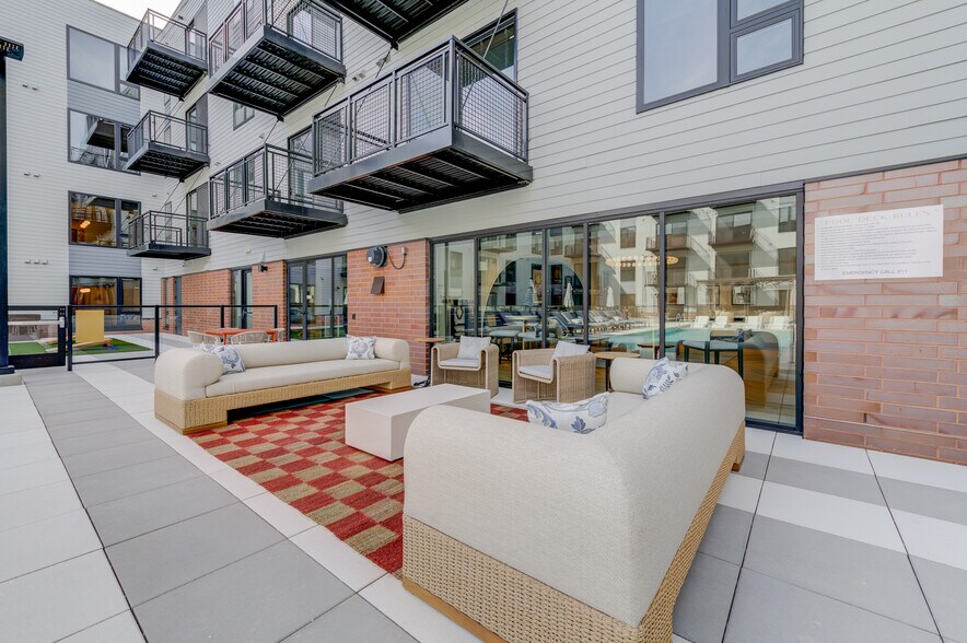 More Photos Of 416 N Kirkwood Rd, Kirkwood Apartments For Sale