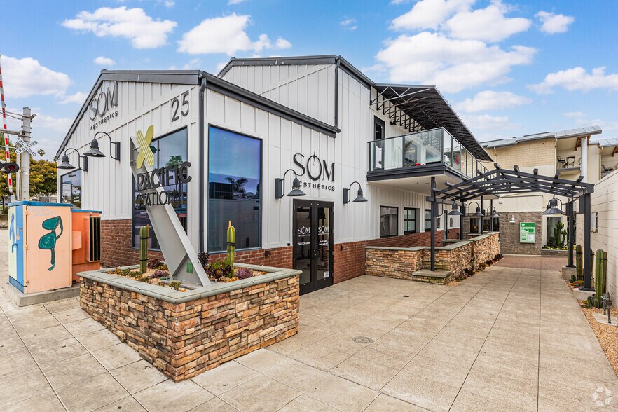 More Photos Of 687 S Coast Hwy 101, Encinitas Apartments For Lease