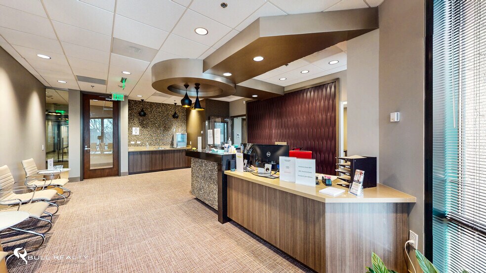 More Photos Of 6 Concourse Pky, Atlanta Office For Lease