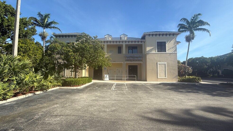 More Photos Of 1015 W Indiantown Rd, Jupiter Medical For Lease