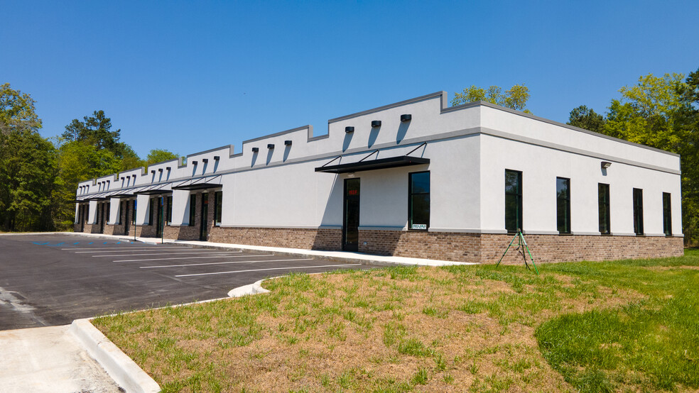 Primary Photo Of 192 Oakland Pky, Leesburg Office For Lease