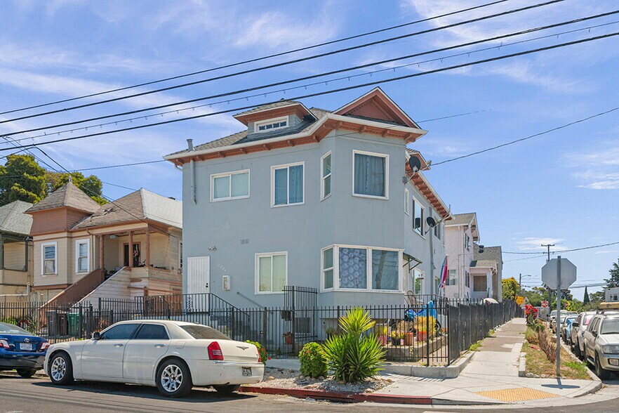 More Photos Of 2004 27th Ave, Oakland Apartments For Sale