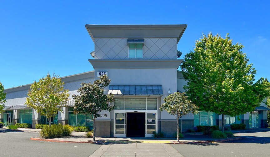 More Photos Of 937-955 Stony Point Rd, Santa Rosa Drugstore For Sale