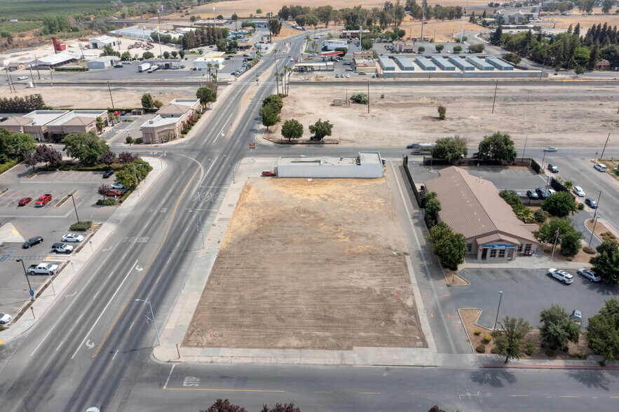 More Photos Of 41-47 Robertson Blvd, Chowchilla Land For Sale