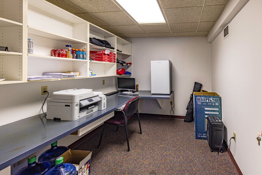 More Photos Of 417 Main St, Bangor Office For Lease