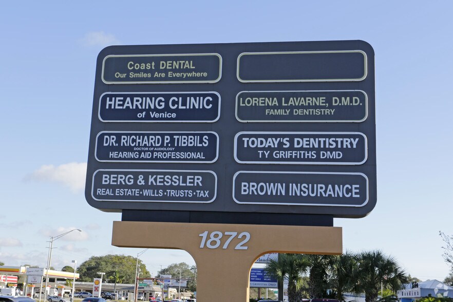 Primary Photo Of 1872 Tamiami Trl S, Venice Office For Lease