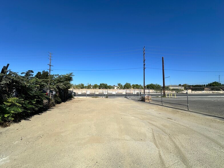 More Photos Of 2875 Orange Olive Rd, Orange Manufacturing For Lease