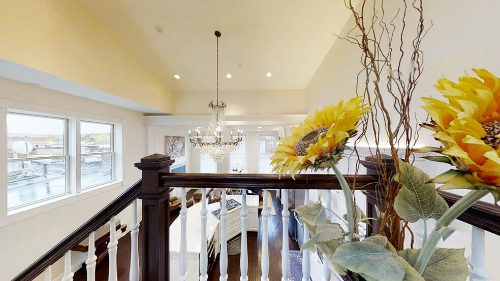 More Photos Of 29 E Market St, Corning Office Residential For Lease