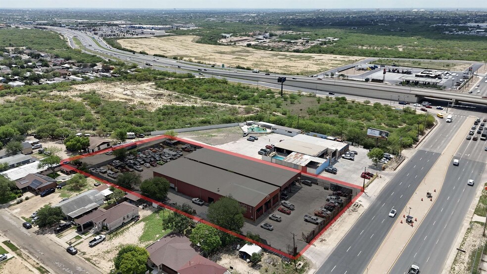 More Photos Of 5103 US Highway 59, Laredo Warehouse For Sale