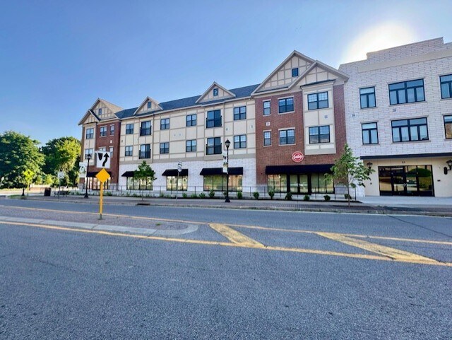 More Photos Of 21 Raymond Ave, Poughkeepsie Apartments For Lease