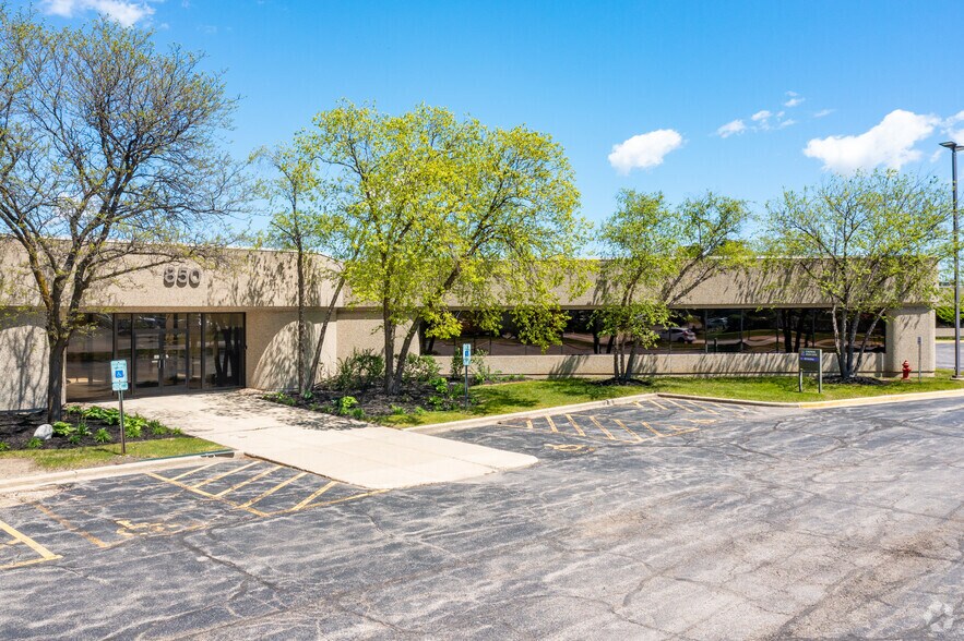 More Photos Of , Schaumburg Office For Sale