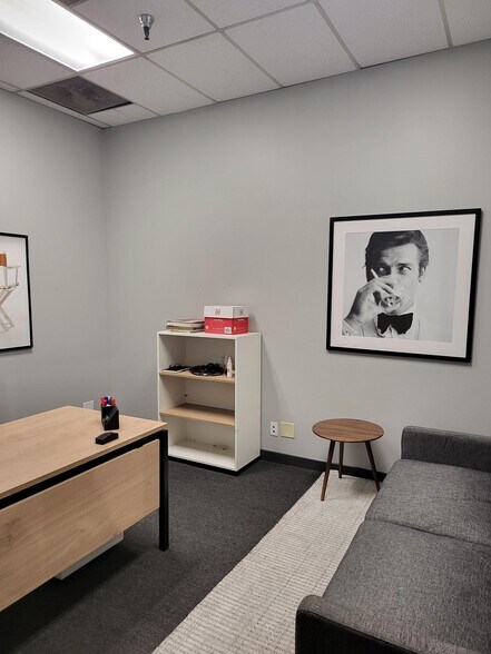 More Photos Of 3000 N Hollywood Way, Burbank Office For Lease