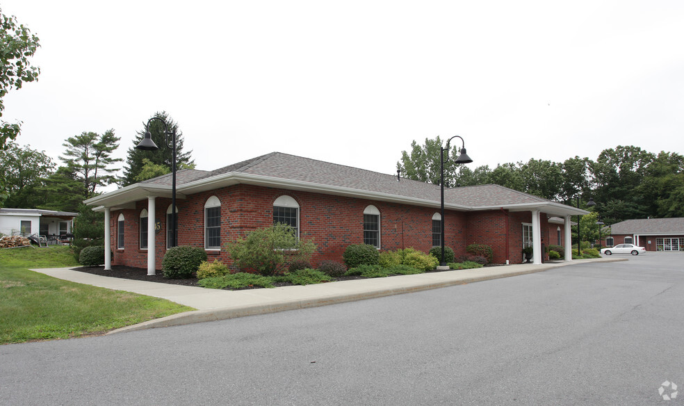 Primary Photo Of 945 Route 146, Clifton Park Medical For Lease