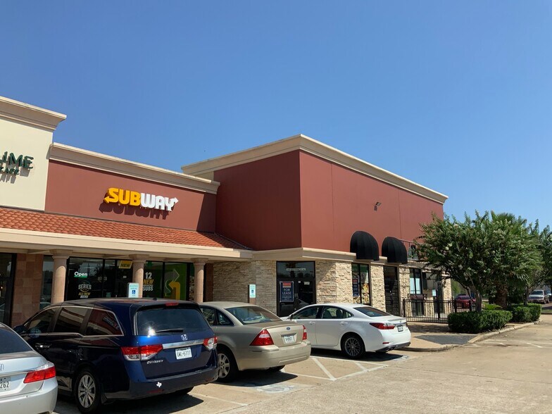 More Photos Of 11660 Westheimer Rd, Houston Unknown For Lease