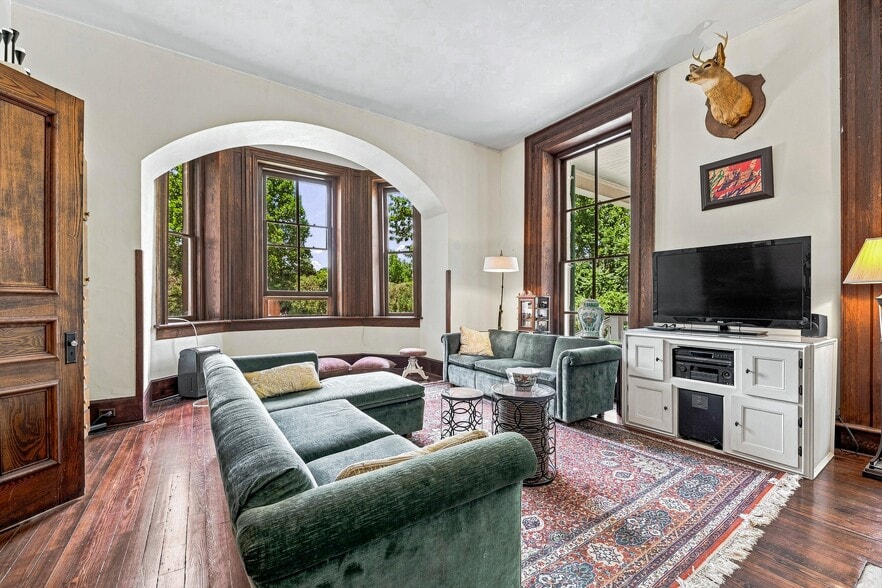 More Photos Of 31 Meadows Blake House Ln, Fletcher Medical For Sale