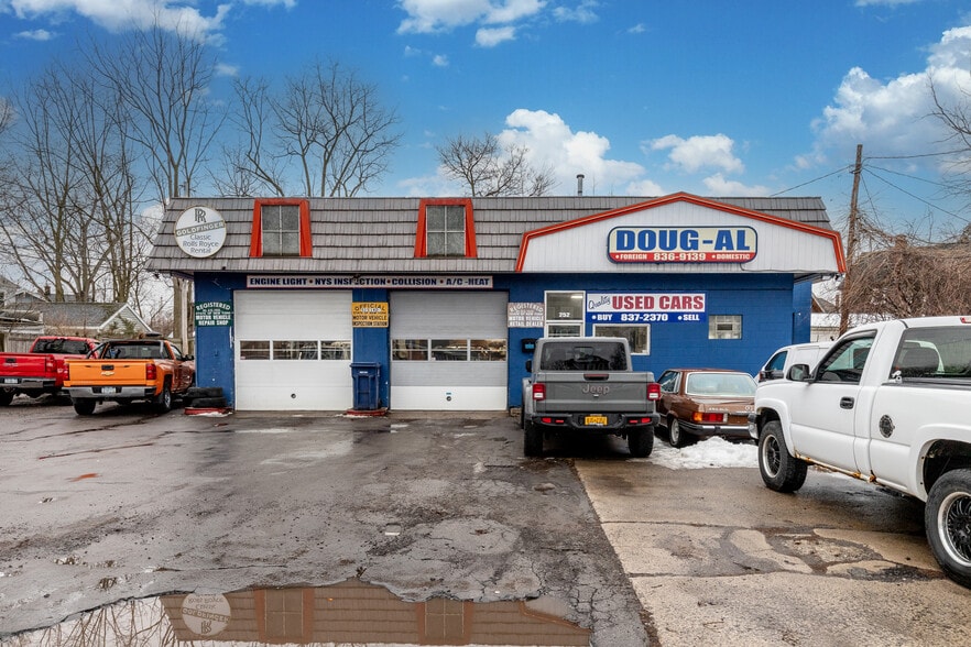 More Photos Of 252 Kenmore Ave, Buffalo Auto Repair For Sale