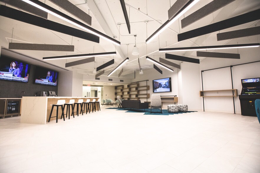 More Photos Of 1221 Brickell Ave, Miami Office For Lease